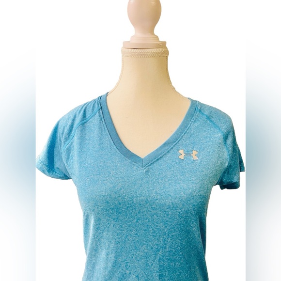 Under Armour Heat Gear Fitted V-neck Short Sleeve Athletic Shirt Women's XS Blue - Picture 4 of 7